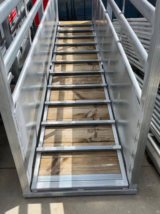 Markfi  Adjustable Loading Ramp