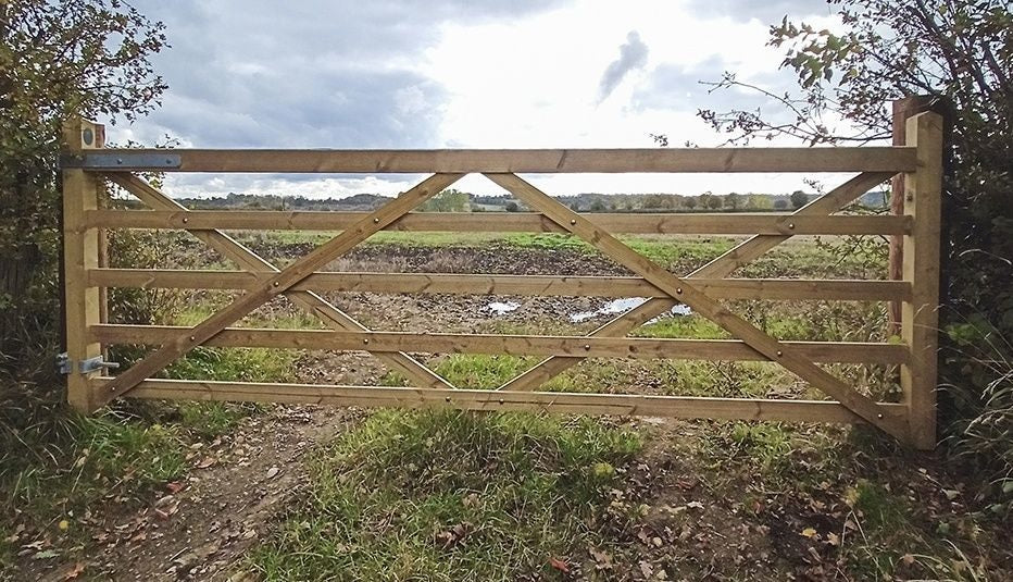 Southern Wire Timber Farm Gate 3ft
